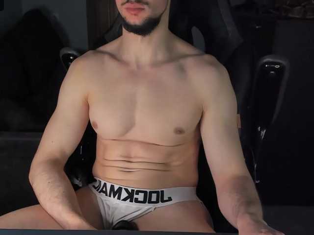 Live sex webcam photo for antawnt #276895942