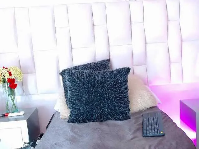 Live sex webcam photo for anthonelaBromw #276453921