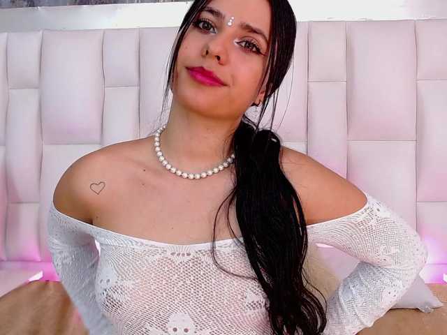 Live sex webcam photo for anthonelapink #275692423