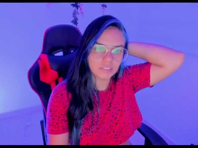 Live sex webcam photo for anthonellahil #272326919