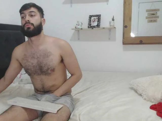 Live sex webcam photo for anto-leo #272935931