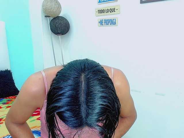 Live sex webcam photo for antonelababy #276039314