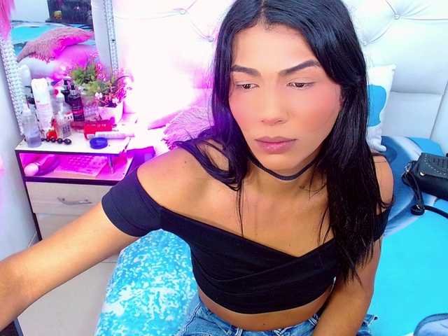 Live sex webcam photo for antonelababy #290603683