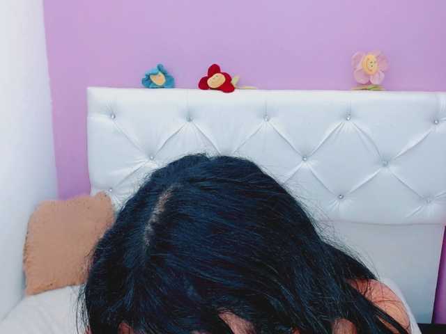 Live sex webcam photo for antonelababy #291039511