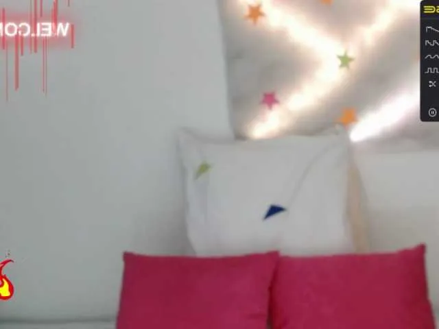 Live sex webcam photo for antonella-02 #274078228