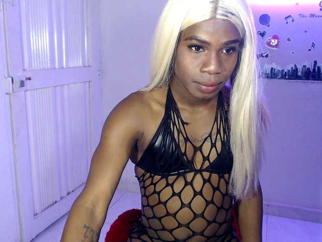 Live sex webcam photo for antonellabig #277256998