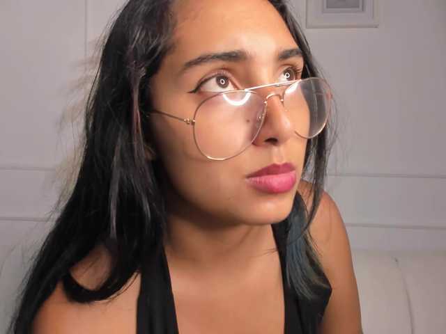 Live sex webcam photo for antonellasinitave #278089751