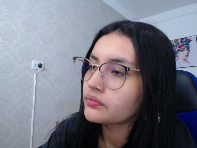 Live sex webcam photo for antonellasweetlittle #290827277