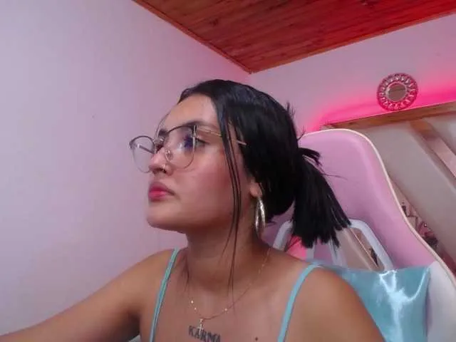 Live sex webcam photo for antonellasweetlittle #291286702