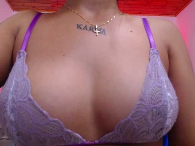 Live sex webcam photo for antonellasweetlittle #291406583