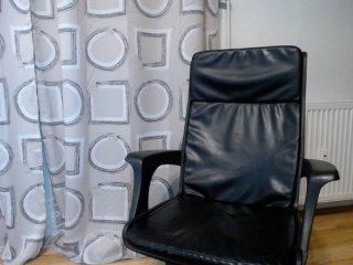 Live sex webcam photo for antonialove69 #146720923