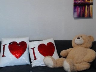 Live sex webcam photo for antonialove69 #161762925