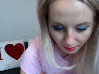 Live sex webcam photo for antonialove69 #161788347