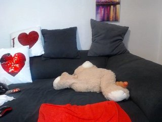 Live sex webcam photo for antonialove69 #164453963