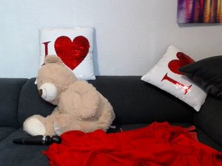 Live sex webcam photo for antonialove69 #166044505