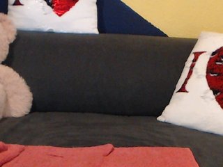 Live sex webcam photo for antonialove69 #176819557