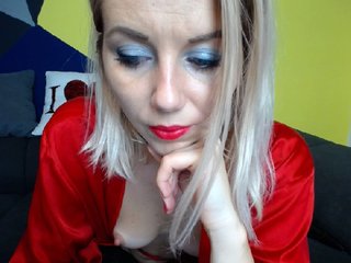 Live sex webcam photo for antonialove69 #178706659