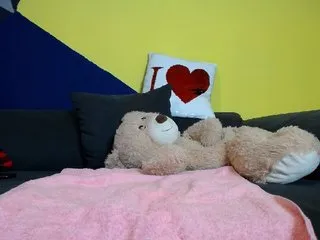 Live sex webcam photo for antonialove69 #183689912