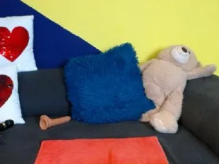 Live sex webcam photo for antonialove69 #192346247