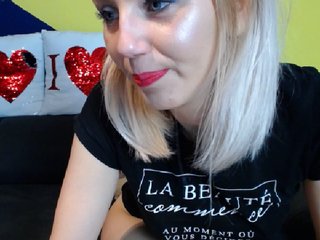 Live sex webcam photo for antonialove69 #194278050