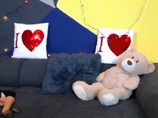 Live sex webcam photo for antonialove69 #198577997