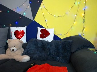 Live sex webcam photo for antonialove69 #201839834