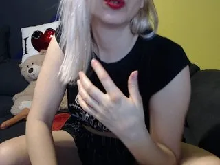 Live sex webcam photo for antonialove69 #221774984