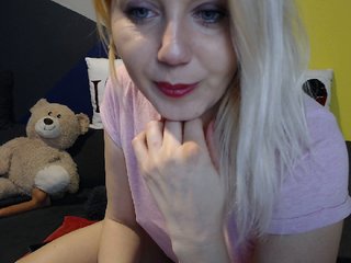 Live sex webcam photo for antonialove69 #222095212