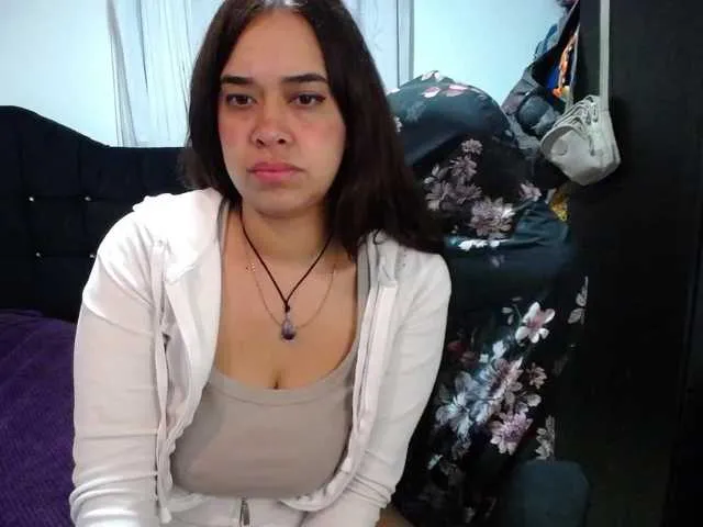 Live sex webcam photo for anyablack230 #292174279