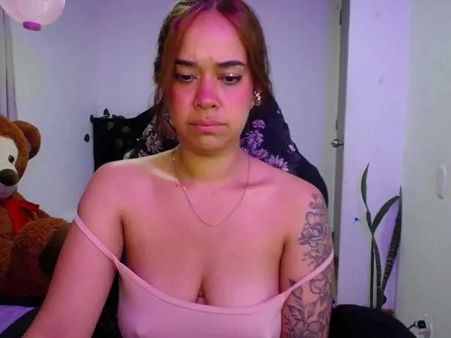 Live sex webcam photo for anyablack230 #293513474