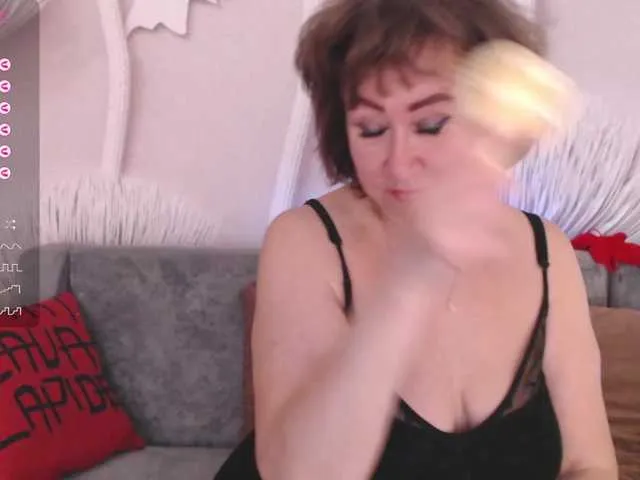 Live sex webcam photo for anyuta1212 #290356195