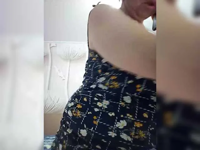 Live sex webcam photo for anyuta1212 #291206495