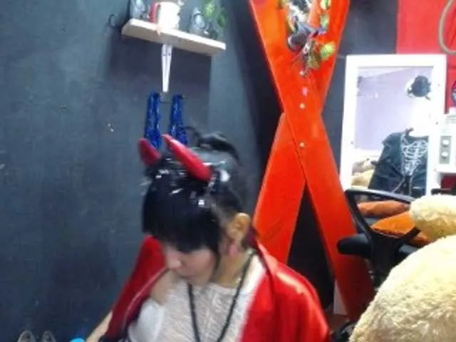 Live sex webcam photo for aodanis #272337528