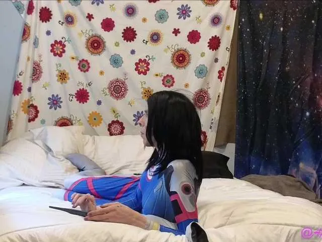 Live sex webcam photo for april1show1her #277745290