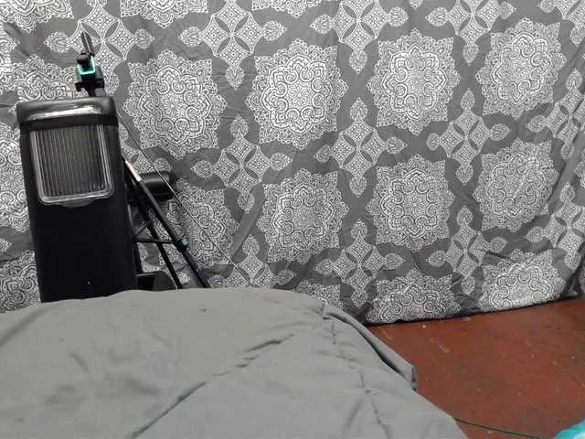 Live sex webcam photo for april1show1her #277917749