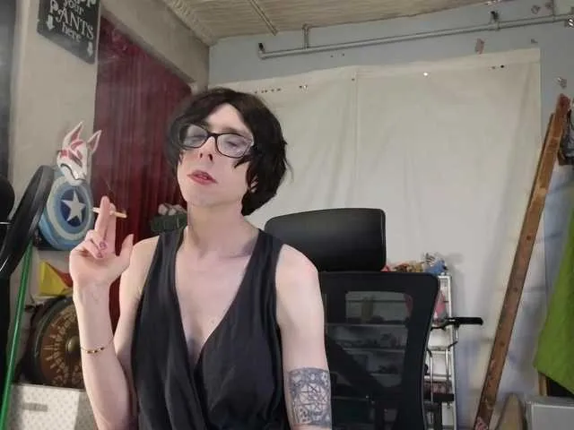 Live sex webcam photo for april1show1her #291100951