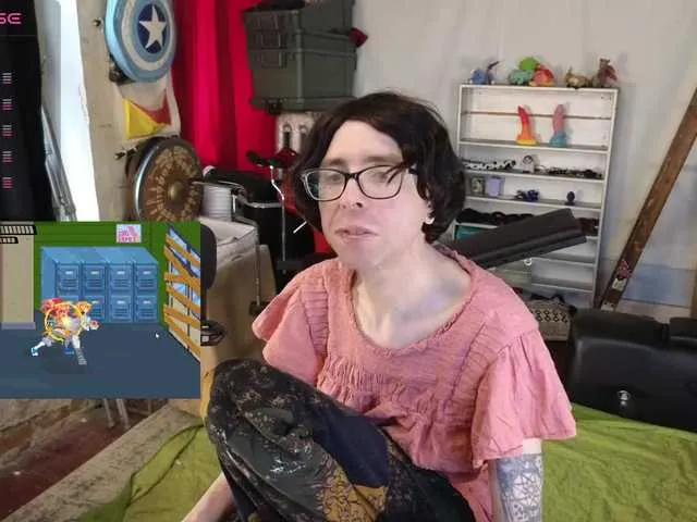 Live sex webcam photo for april1show1her #291161788