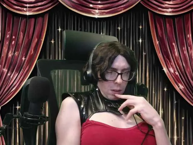 Live sex webcam photo for april1show1her #291233293