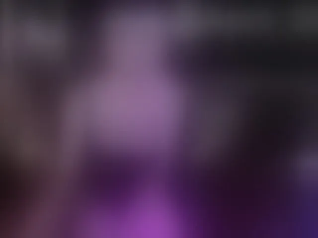 Live sex webcam photo for april1show1her #293591311