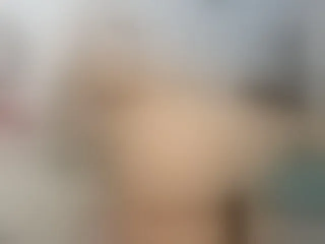 Live sex webcam photo for aprile #293591804