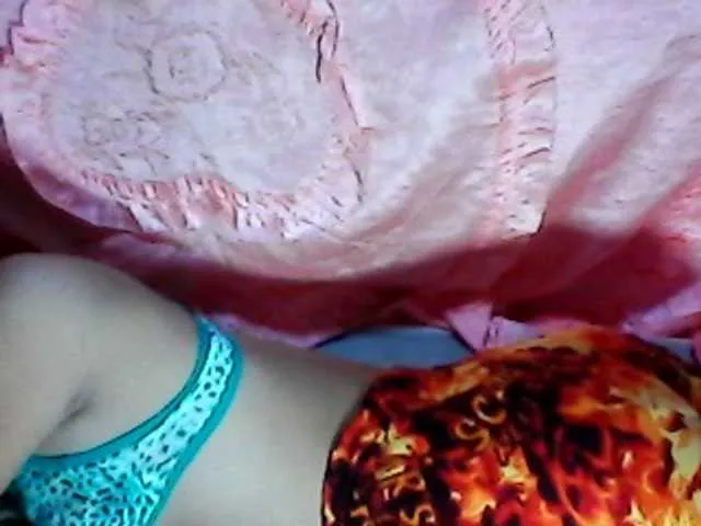 Live sex webcam photo for araneta #273783596