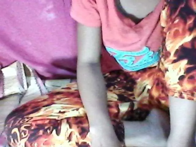 Live sex webcam photo for araneta #273785637