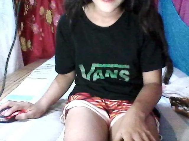 Live sex webcam photo for araneta #274064017