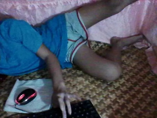 Live sex webcam photo for araneta #274157253