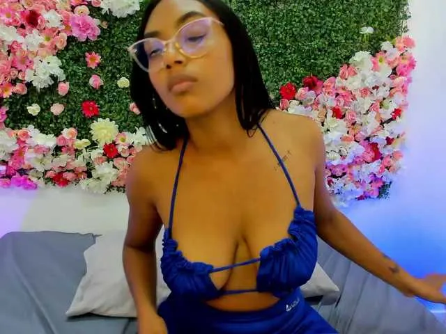 Live sex webcam photo for aranza-hurtado #277106614