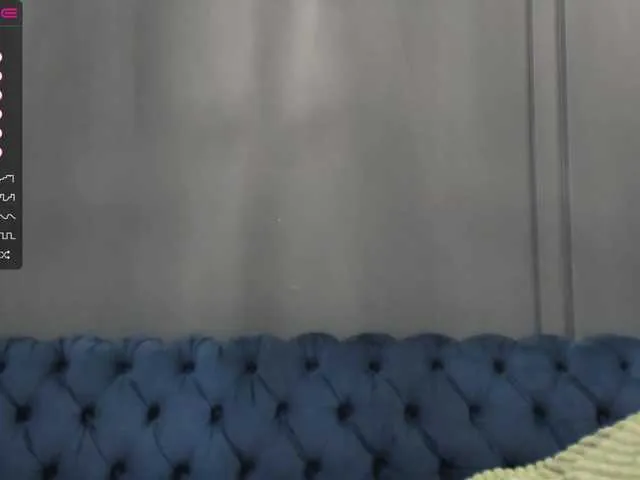 Live sex webcam photo for arazar1 #276054486