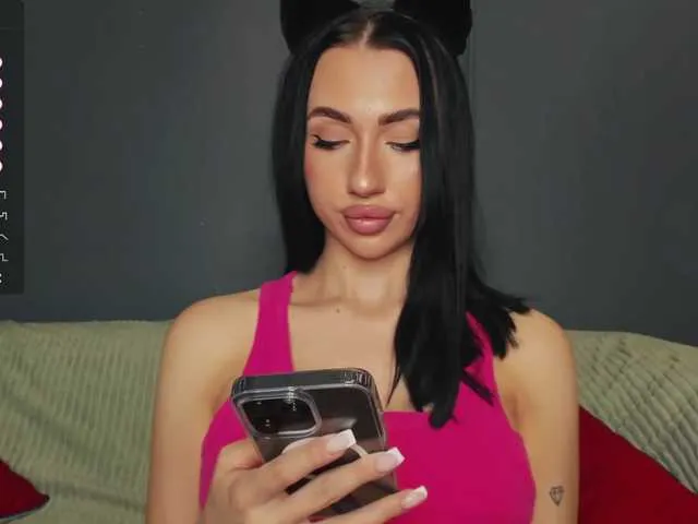Live sex webcam photo for arazar1 #276421795