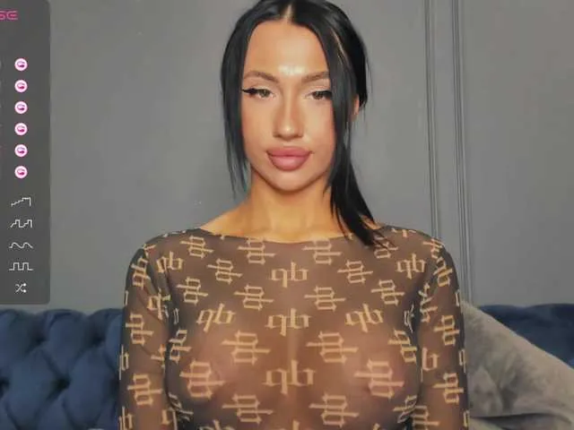 Live sex webcam photo for arazar1 #276604812