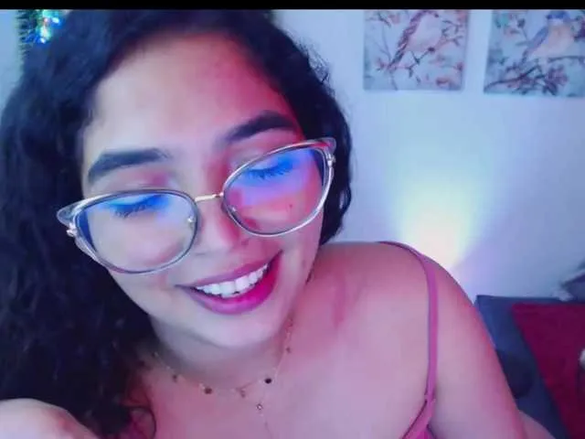 Live sex webcam photo for aria19xo #271930306