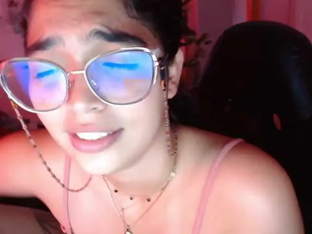 Live sex webcam photo for aria19xo #272224561